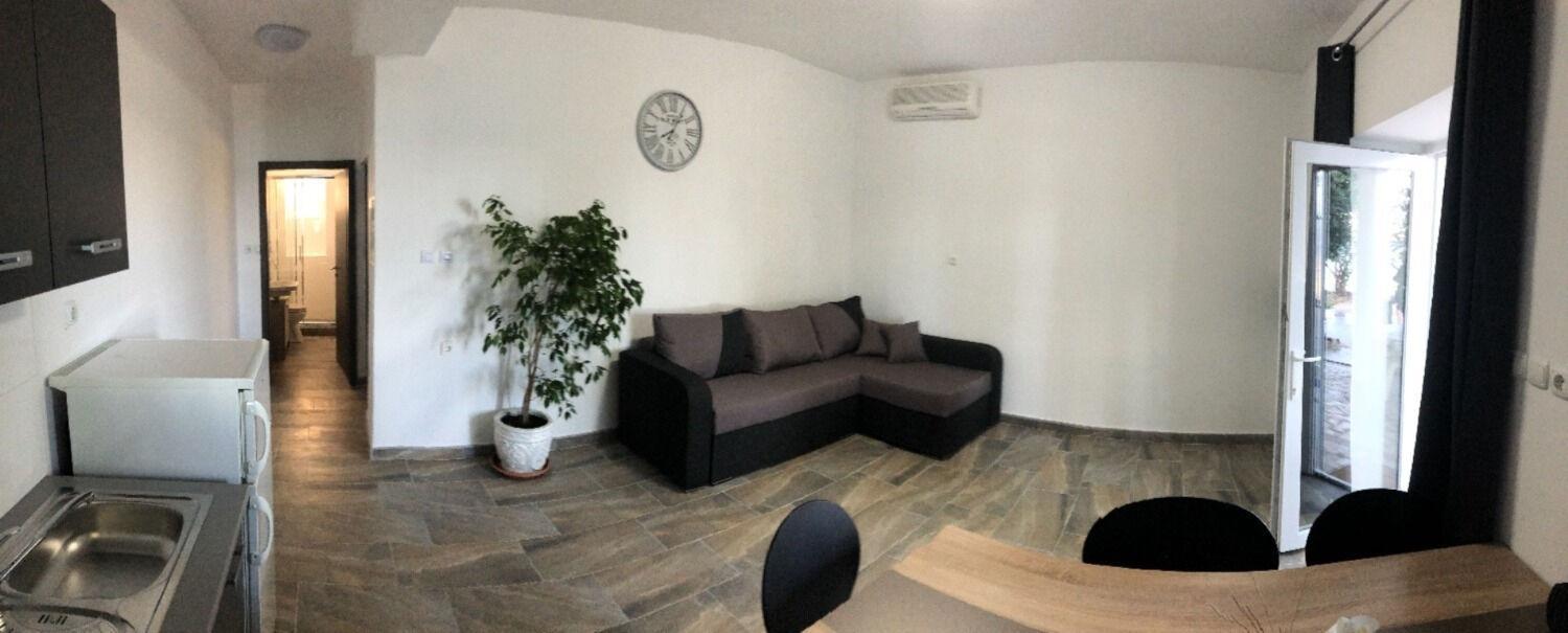 Apartments Milja - 10 M From Sea Мандре Екстер'єр фото