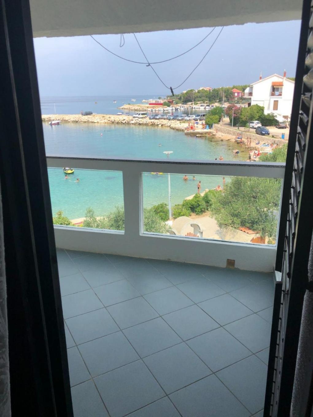 Apartments Milja - 10 M From Sea Мандре Екстер'єр фото